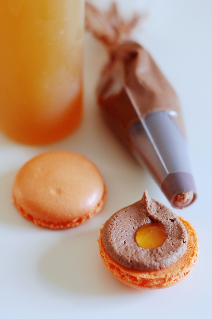 chocolate_orange_macarons_afternoon_crumbs_3
