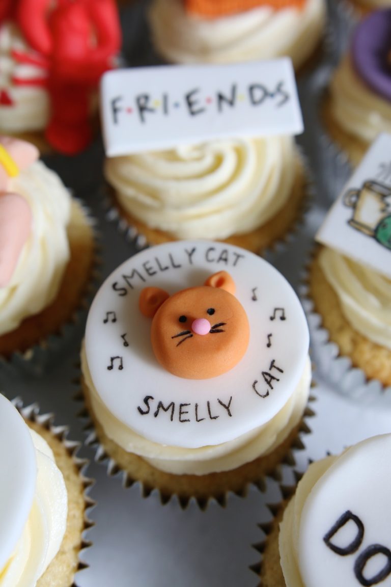 Friends Cupcakes - Afternoon Crumbs